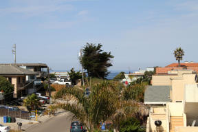 Roof Deck has views of the Ocean